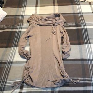 👗 $5 for $25 summer clean out!